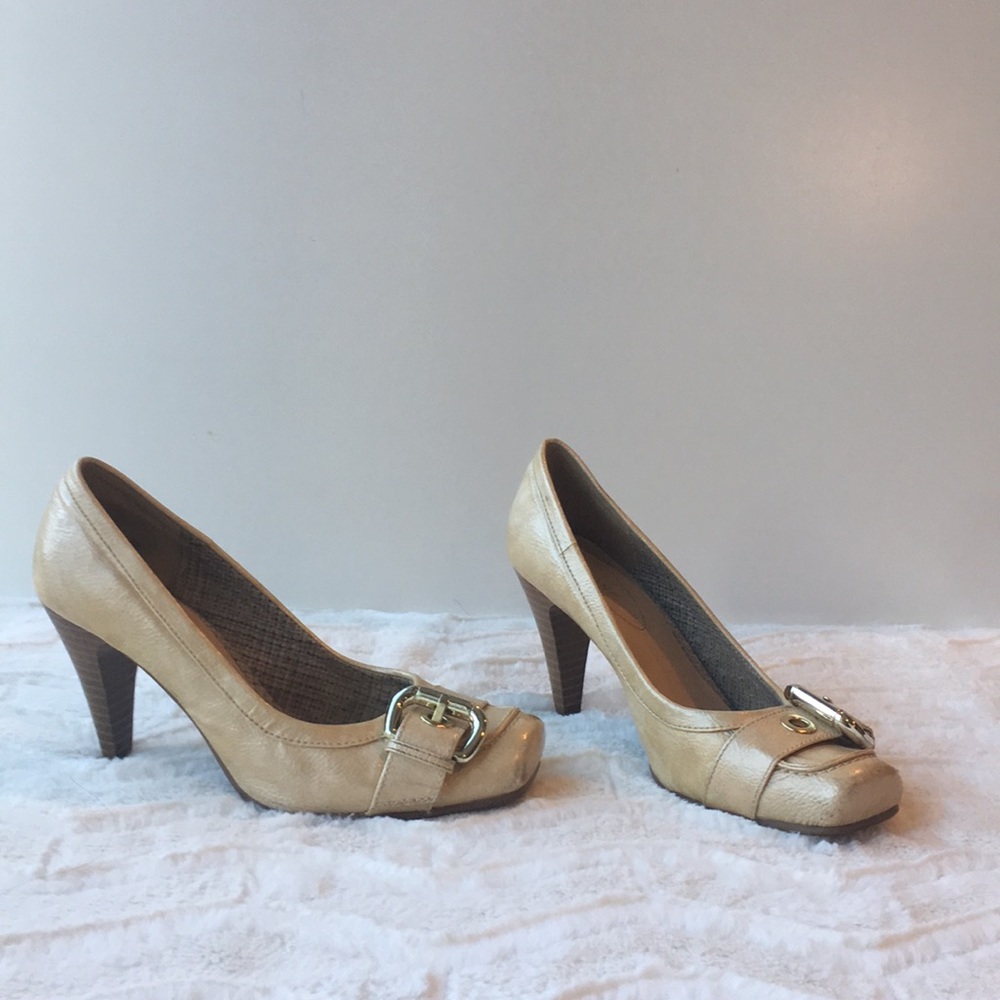 Fiona women heels- size 7